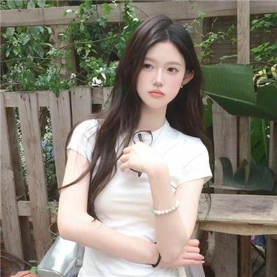 花间一倾城